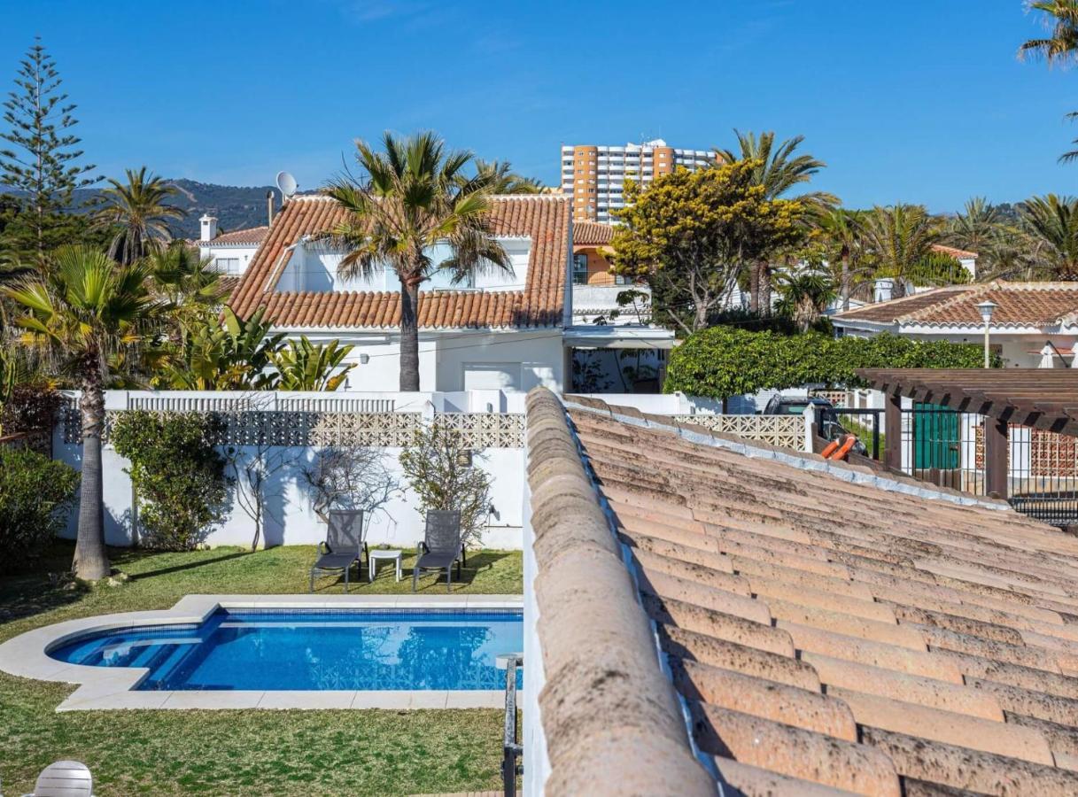 Charming Villa On The Seafront Marbellac Extérieur photo